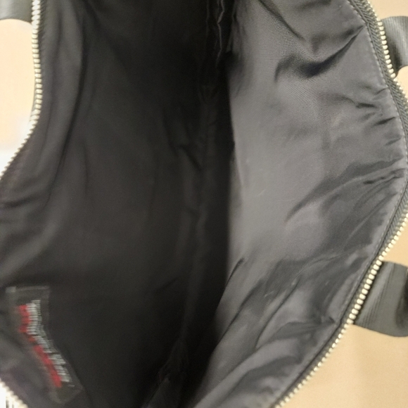 Tumi Black Nylon Crossbody Laptop Case - Picture 13 of 14